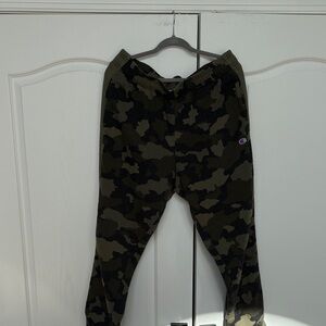 Champion men’s Camo Joggers in Olive and Black